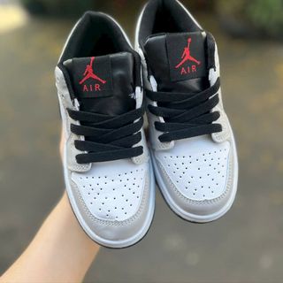 Bata  trẻ em