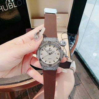 SALE: ĐỒNG HỒ CẶP THỜI TRANG HUB CAO SU 2VH