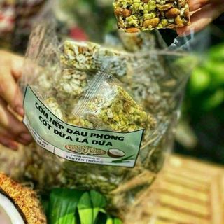 CỐM NẾP ĐẬU PHỘNG LÁ DỨA CỐT DỪA TUỔI THƠ 1KG - WINNIE HOUSE