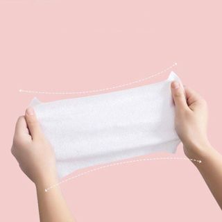 Khăn Giấy Ướt Mini Set 8 Gói (64 tờ) Dễ Thương Bỏ Túi Tiện Lợi, Gói Khăn Ướt Tiện Dụng