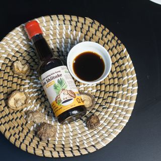 NƯỚC TƯƠNG NẤM SHIITAKE MẬT HOA DỪA HẢO HẠN 300ML - DETOKO
