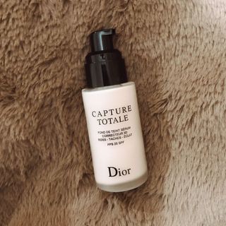 Kem nền che khuyết điểm Diro Capture 60ml
