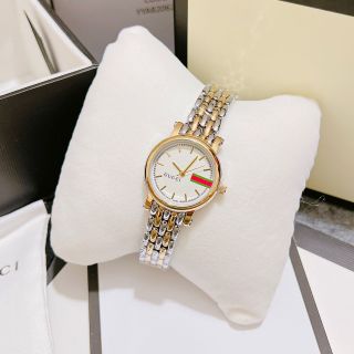 Đồng hồ guccisci lắc