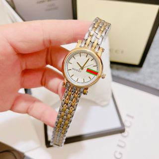 Đồng hồ guccisci lắc