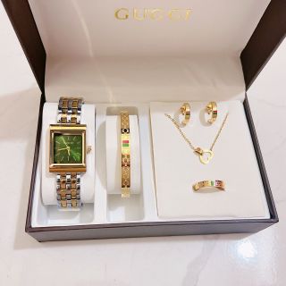 Đồng hồ sét phụ kiện mẫu mới