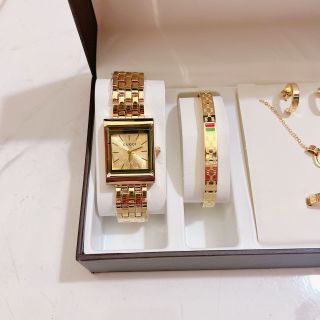 Đồng hồ sét phụ kiện mẫu mới