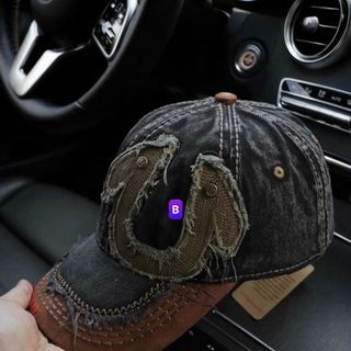 Nón lưỡi trai bấm hình tròn hai bên hình NK
