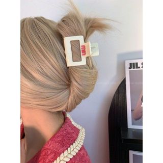 GẤP TÓC VUÔNG MINMIN