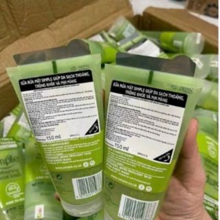 [CHÍNH HÃNG] 𝐒ữa rửa mặt 𝐒𝐢𝐦𝐩𝐥𝐞 𝐆𝐞𝐥 𝐑𝐞𝐟𝐫𝐞𝐬𝐡𝐢𝐧𝐠 & Sữa Moisturising 𝟏𝟓𝟎𝐦𝐥