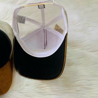 Nón lưỡi trai hình màu nâu CQ