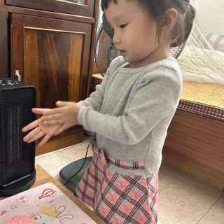 Quạt sưởi gốm 2 chiều 1200w