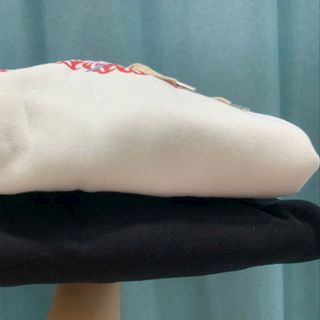 Áo hoodie nỉ nón rộng in hình lửa, form rộng dưới 75kg .