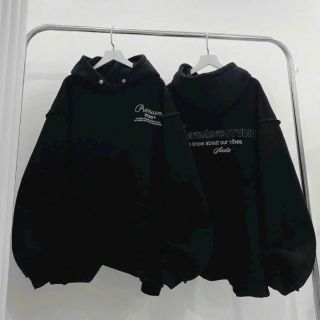 Áo hoodie Unisex logo thêu premium stardio vạt chéo hot trend. Form rộng dưới 85kg