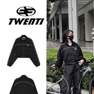 Áo Khoác Dù Croptop Thêu Logo TWE form rộng chất liệu dù 2 lớp