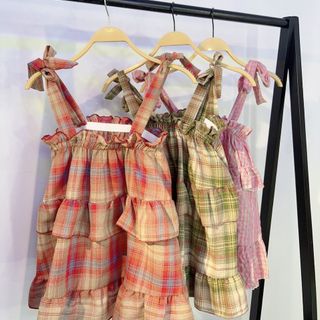 Áo babydoll hai dây kẻ caro đỏ, áo 2 dây chun ngực thắt nơ vai viền bèo tầng tiểu thư.