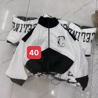 Áo Khoác Dù Nữ Croptop Họa Tiết In Chữ Nổi CELNIE Có Dây Rút Phối Màu Phong Cách Cá Tính
