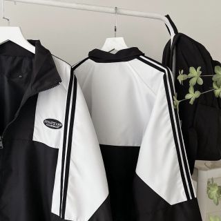 Áo Khoác Dù Whatever Logo Thêu Vải Gió 2 Lớp Unisex Form Rộng Nam Nữ