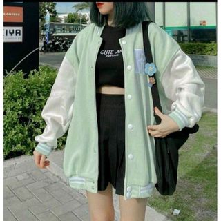Áo khoác nỉ nút bomber logo R form dưới 70kg
