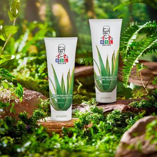 Kem đánh răng dược liệu MEDICINAL TOOTHPASTE 120G - Bác Sĩ Liên, giúp giảm hôi miệng,sau răng, giúp hơi thở thơm mát