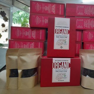 Hộp nho khô Úc 100g túi zip đóng hộp đẹp Glamour