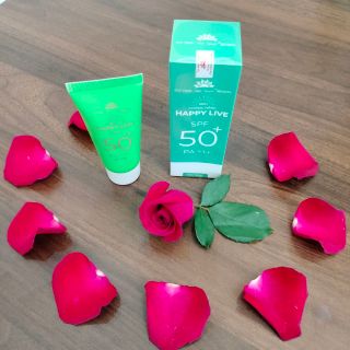 Kem Chống Nắng Happy Live 50Gr
( Nhập từ 10 hộp Nhập thùng có giá ưu đãi hơn )
