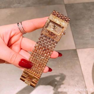 ĐỒNG HỒ NỮ THỜI TRANG L.V BẢNG VUÔNG