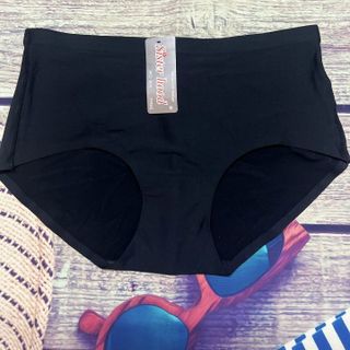Đồ lót đúc su thái