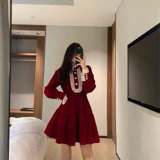 Đầm xòe tay dài phối bèo voan