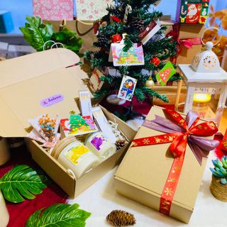 Set Quà Tặng Giáng Sinh Noen, Sinh Nhật, Kỷ Niệm, Ngày Lễ Cho Người Yêu, Người Thân Cùng Nến THơm Tinh Dầu