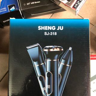 Máy cao râu 3 đầu cao cấp