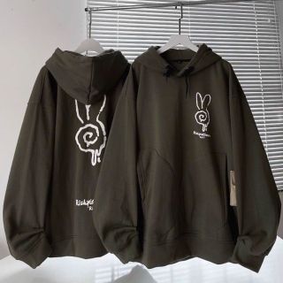 Áo Hoodie Thỏ RIFI Phối Túi Form Rộng Màu Rêu Unisex giá sỉ - giá bán buôn