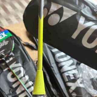 Vợt cầu lông yonex giá sỉ