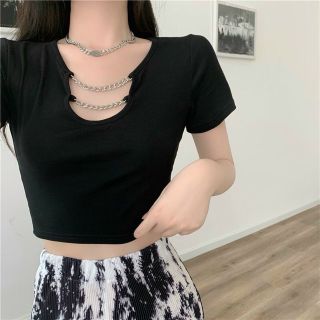 Áo croptop dây xích cổ áo, chất conton mềm mịn
