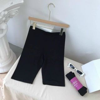 Quần legging lửng, chất co giản tốt