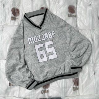 Áo sweater thun nỉ logo 26 form đẹp vải mịn