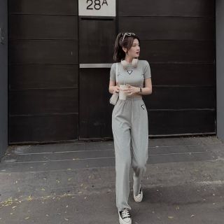 SET BỘ ĐỒ THUN THỂ THAO NỮ CHẤT VẢI DÀY MỊN DÁNG CAO FORM RỘNG SIÊU ĐẸP CÓ DÂY BO CHUN HÀNG ĐẸP HOT TREND-HTM FASHION