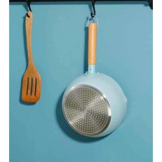 (Cán Tròn)Chảo Vân Đá Xanh Hồng Cán Gỗ 18CM