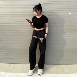 QUẦN LOGGER ỐNG RỘNG CÓ KÈM DÂY RÚT IN CHỮ CHẤT NỈ DÀY DẶN BAO ĐẸP HOT TREND HTM-FASHION giá sỉ