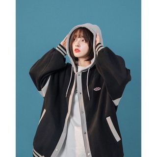 ÁO BOMBER UNISEX NAM NỮ CHẤT LIỆU ÁO KHOÁC NỈ DÀY DẶN THOÁNG MÁT ÁO CÓ MŨ TRÙM ĐẦU 2 LỚP CÓ KÈM CÚC BẤM TIỆN LỢI ÁO ĐẸP HÀNG HOT TREND-HTM FASHION