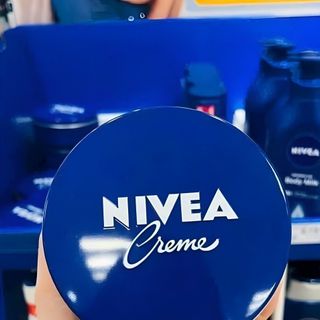 KEM DƯỠNG ẨM TOÀN THÂN CHỐNG KHÔ NẺ DA NIVEA CREME - Dạng hộp thiếc nội địa ĐỨC