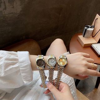 Đồng hồ mẫu mới nữ siêu đẹp nhé