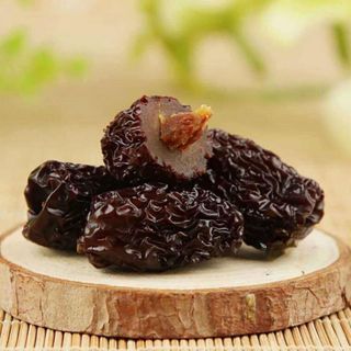 TÁO TÀU ĐEN SẤY KHÔ LOẠI NGON RẤT TỐT CHO SỨC KHỎE 500G - WINNIE HOUSE