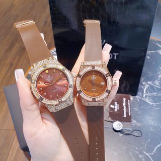 HOT SALE: ĐỒNG HỒ COUPLE THỜI TRANG HUB ĐÁ VUÔNG