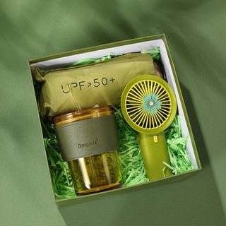 Bộ quà tặng 3 món (quạt cầm tay + ly thủy tinh + dù cầm tay)