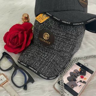 Nón lưỡi trai hình tròn đính chữ, hình CQ