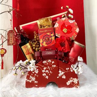 Set quà tết cao cấp họa tiết, trang trí hoa anh đào cực đẹp