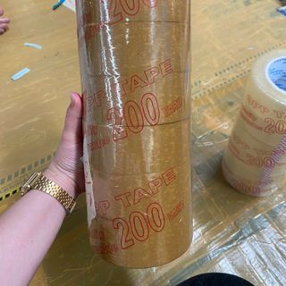 Băng keo trắng trong/vàng đục
100yard/200yard x 4,8cm x 1,6kg
(6 cuộn/cây)_hàng chính hãng_chất lượng cao