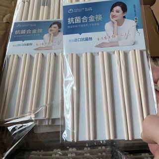 Set 5 đôi đũa sợi thuỷ tinh cao cấp chống trơn trượt chịu đc nhiệt độ cao kháng khuẩn