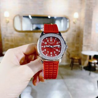 ĐỒNG HỒ CAO CẤP LÊN TAY CỰC ĐẸP ,GIÁ RẺ ,THƠI TRANG .BẢO HÀNH MÁY 2 NĂM NẾU LỖI DO NHÀ SẢN XUẤT ĐẸP CHẤT LƯỢNG