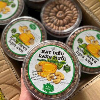 HẠT ĐIỀU CỒ RANG MUỐI XẾP HOA 500G - WINNIE HOUSE